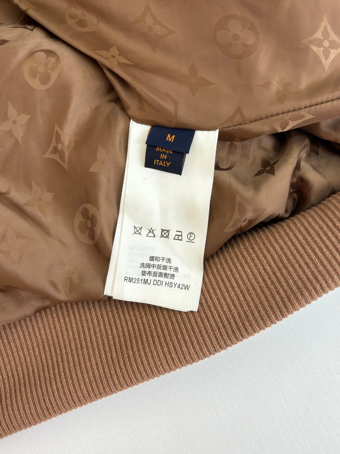 체인2호 / 루이비통 남성 여성 블루종 점퍼