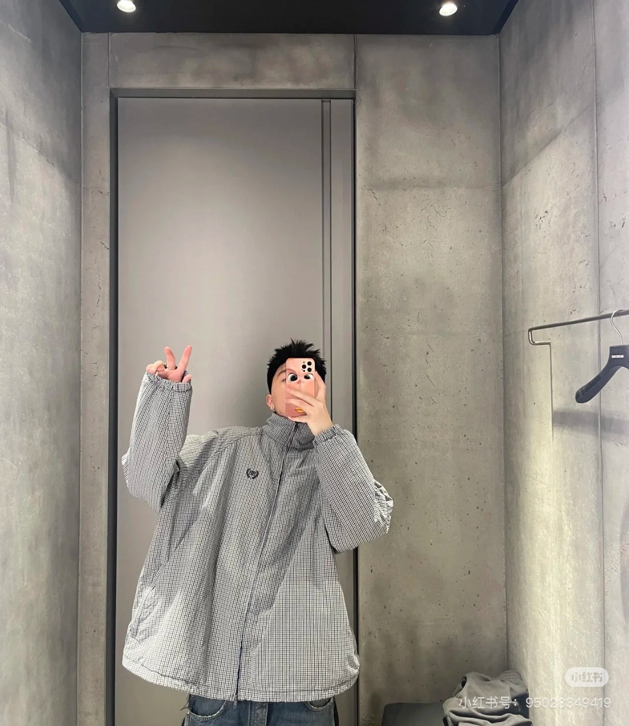 체인2호 / 발렌시아가 남성 여성 체크 코트