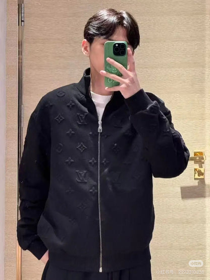 체인2호 / 루이비통 남성 엠보 니트