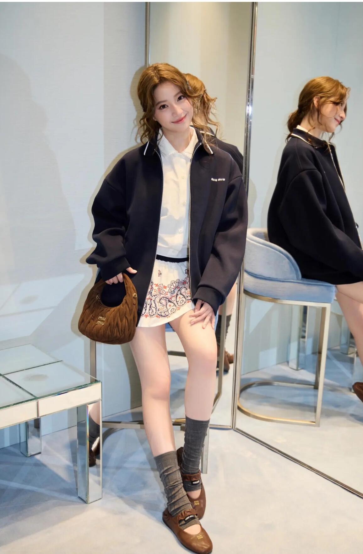 BVG / 미우미우 남성 여성 재킷