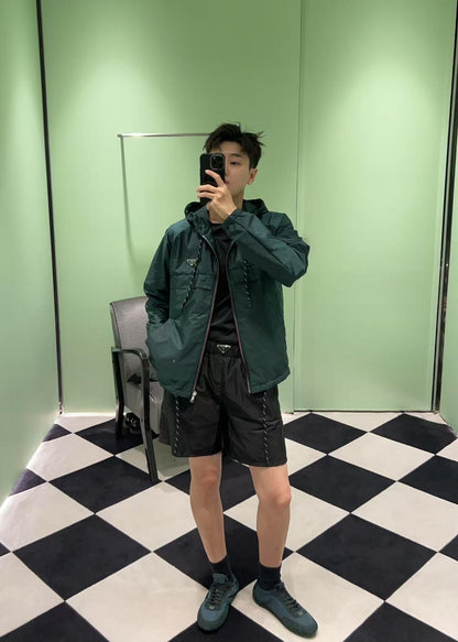 BVG / 프라다 남성 여성 재킷