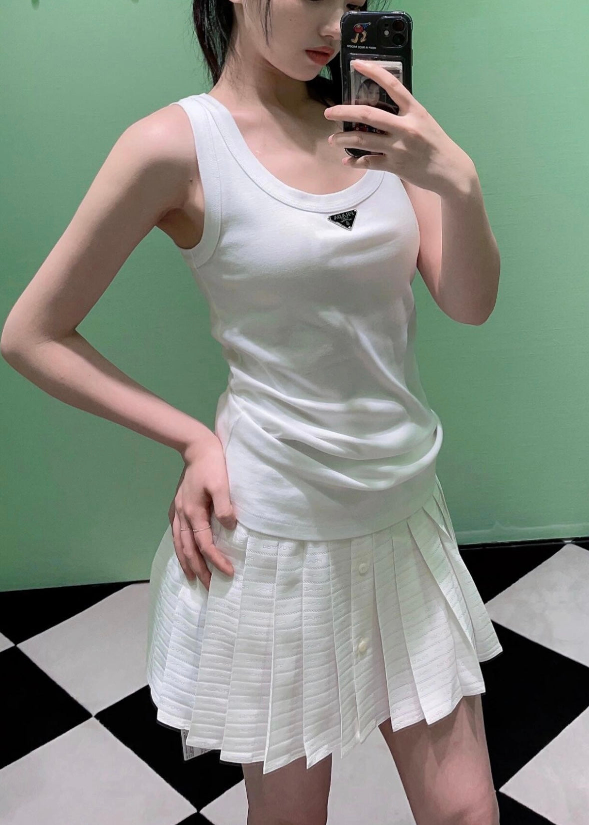 TJ셀러 / 프라다 여성 여름 조끼