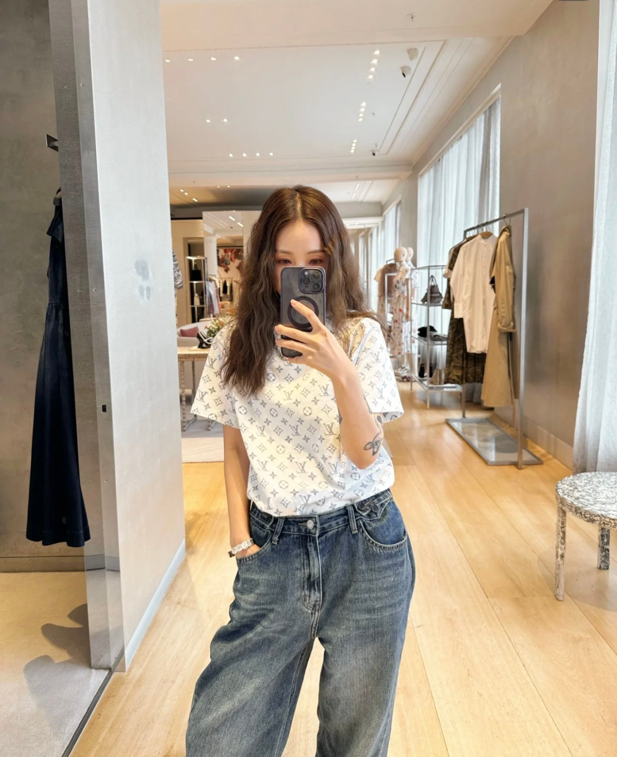 TJ셀러 / 루이비통 여성 반팔 티셔츠