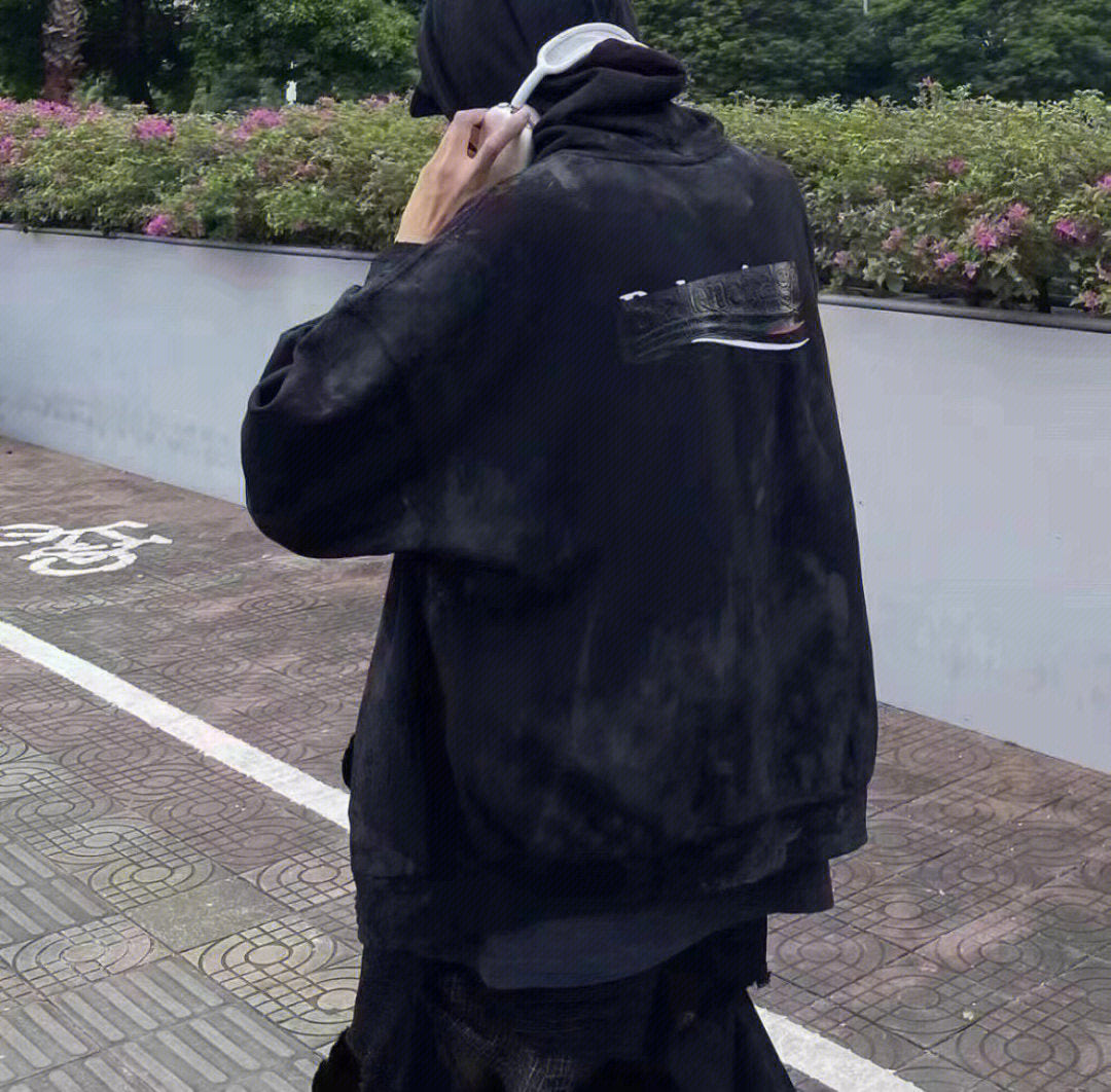 BVG / 발렌시아가 남성 코트