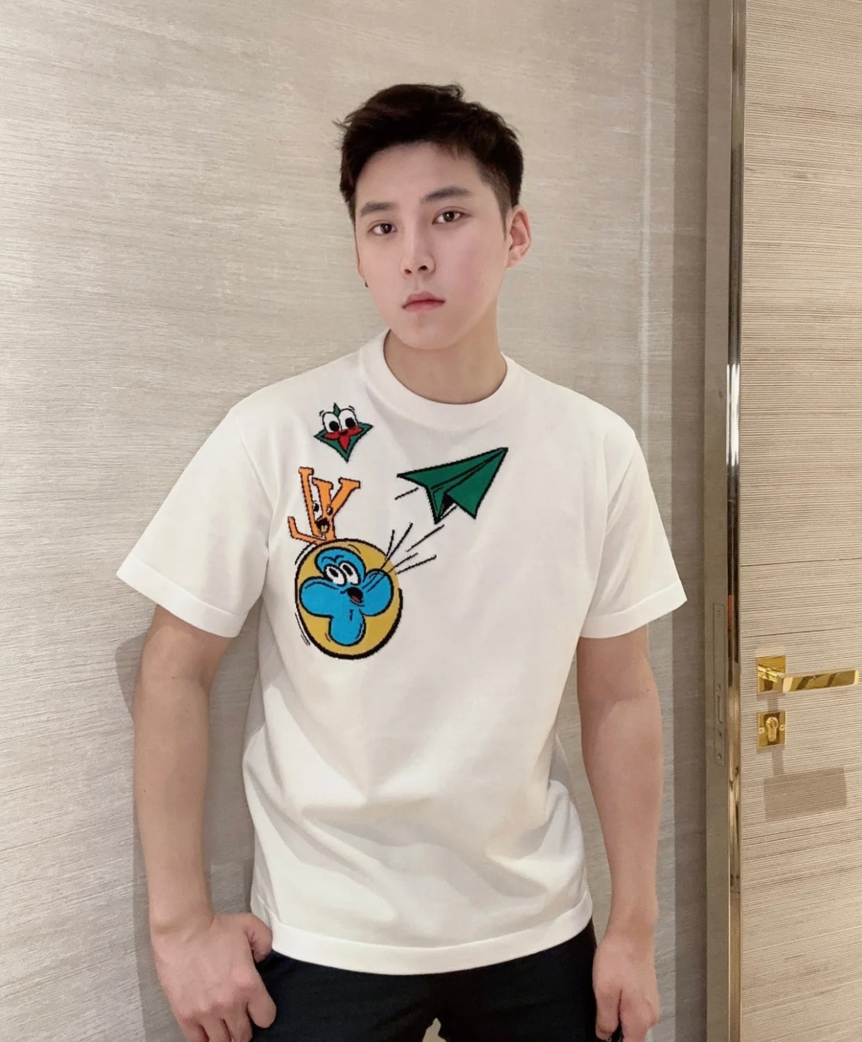TJ셀러 / 루이비통 남성 여성 니트 반팔 티셔츠