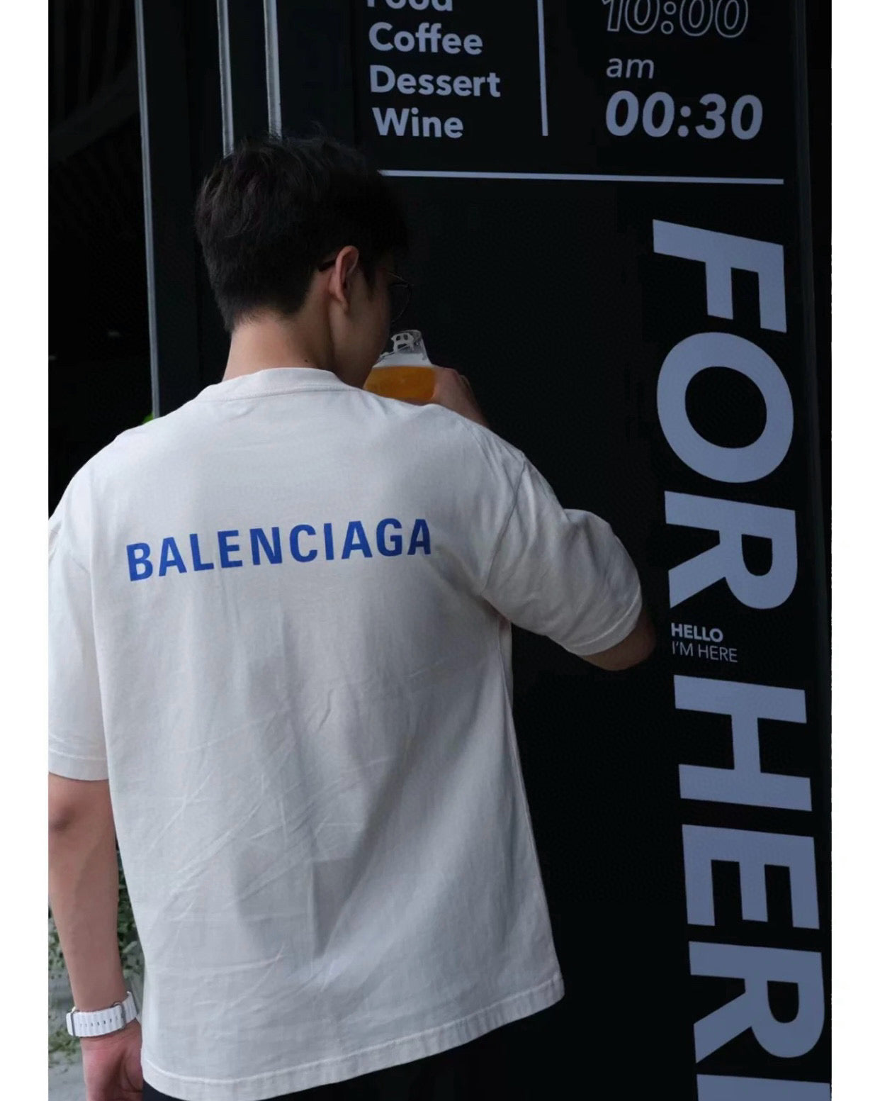TJ셀러 / 발렌시아가 남성 반팔 티셔츠