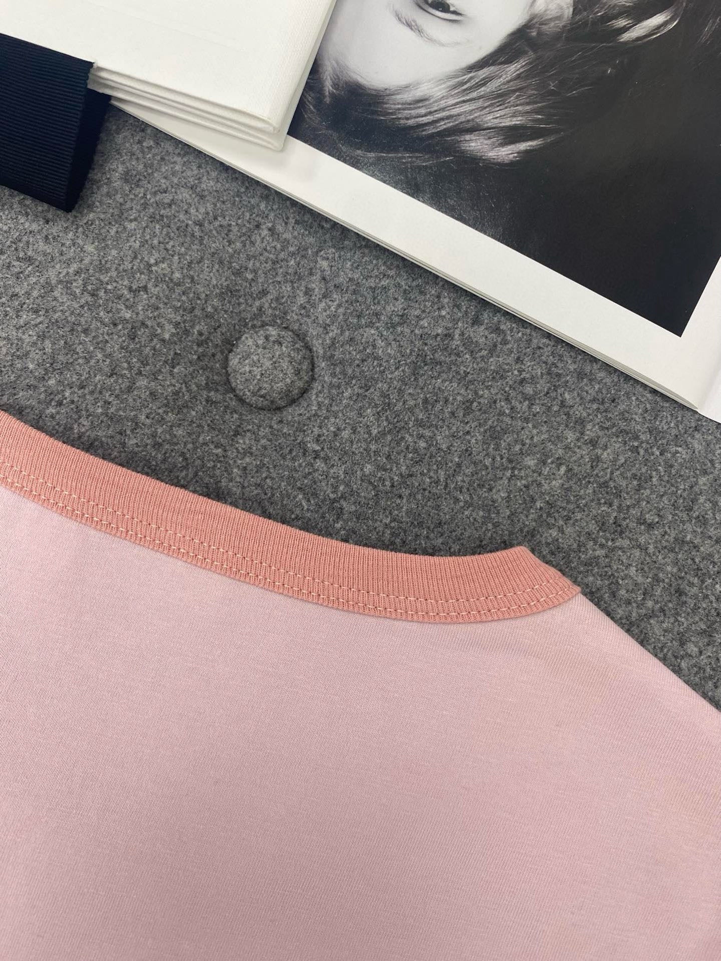 TJ셀러 / 셀린느 여성 반팔 티셔츠