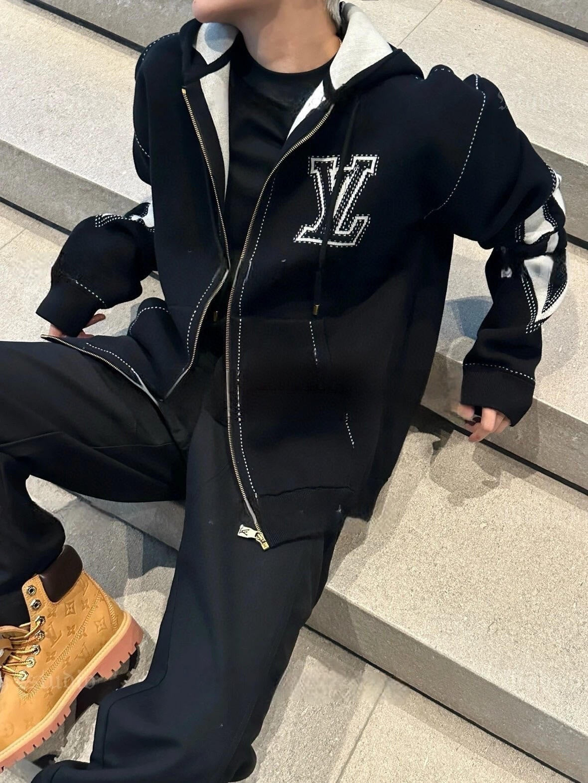 BVG / 루이비통 남성 후드티