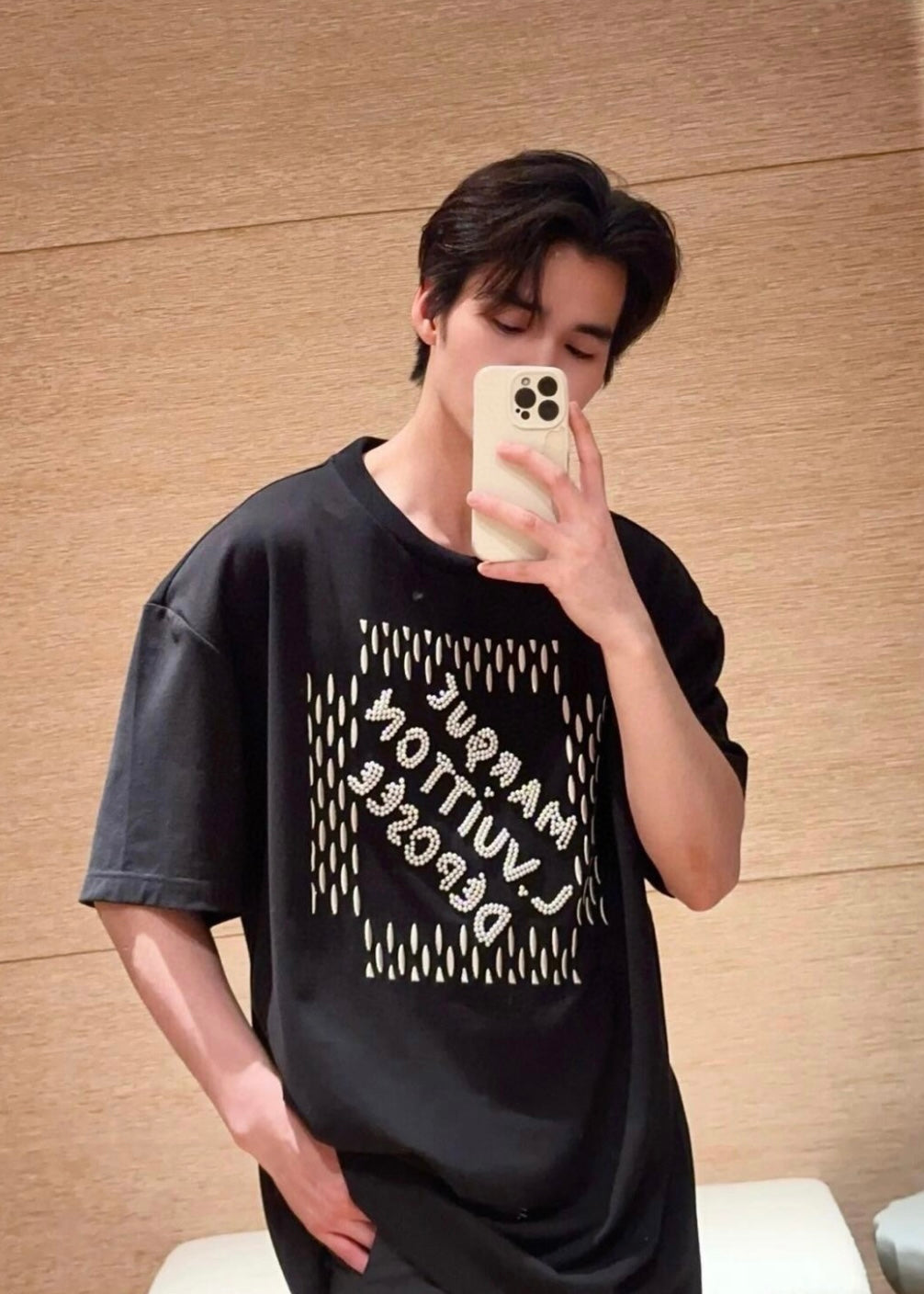 TJ셀러 / 루이비통 남성 반팔 티셔츠