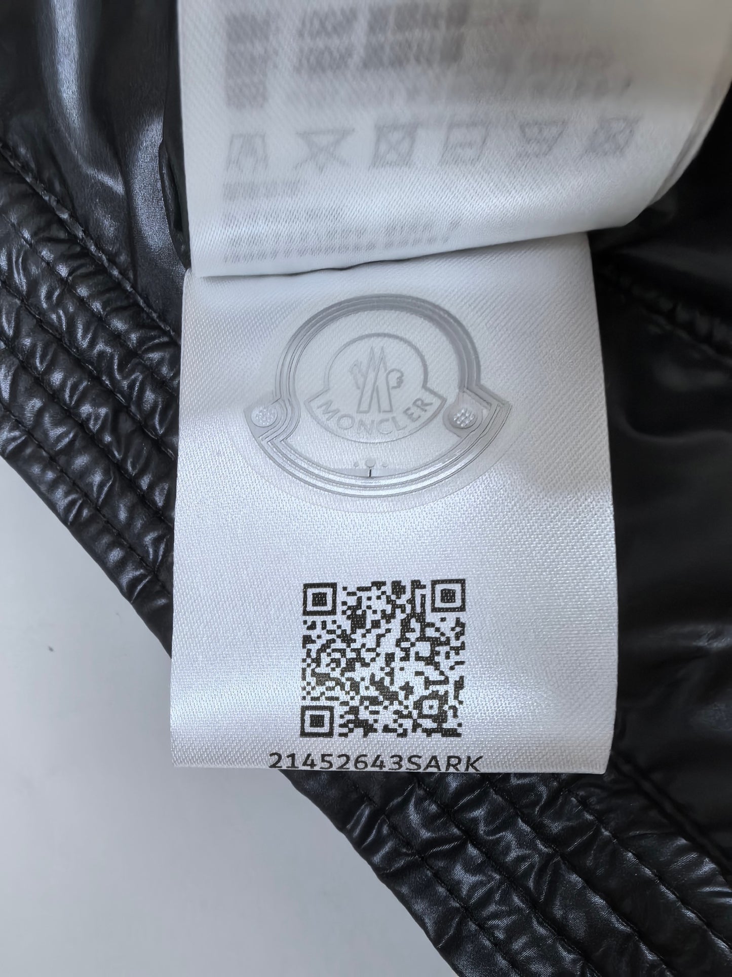 BVG / 몽클레어 남성 패딩