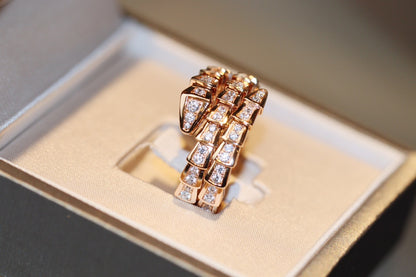 보스 악세사리 / BVLGARI  뱀 모양 반지