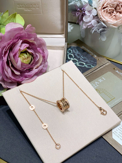 보스 악세사리 / BVLGARI 여성 목걸이