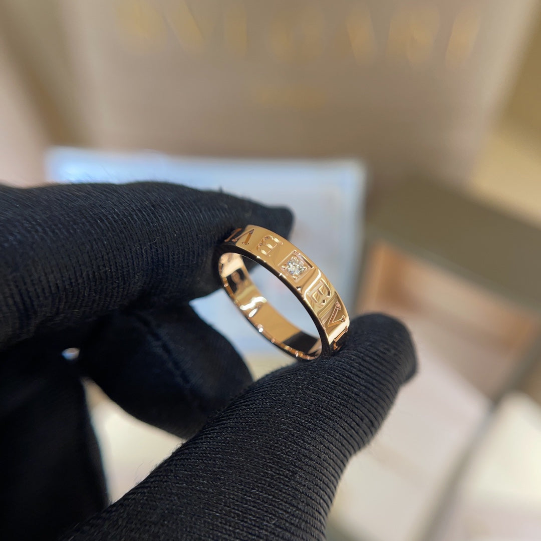 보스 악세사리 / BVLGARI 여성 반지