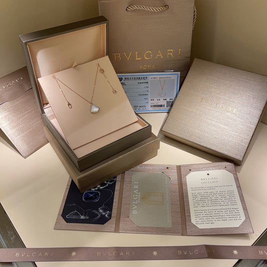 보스 악세사리 / BVLGARI 여성 목걸이