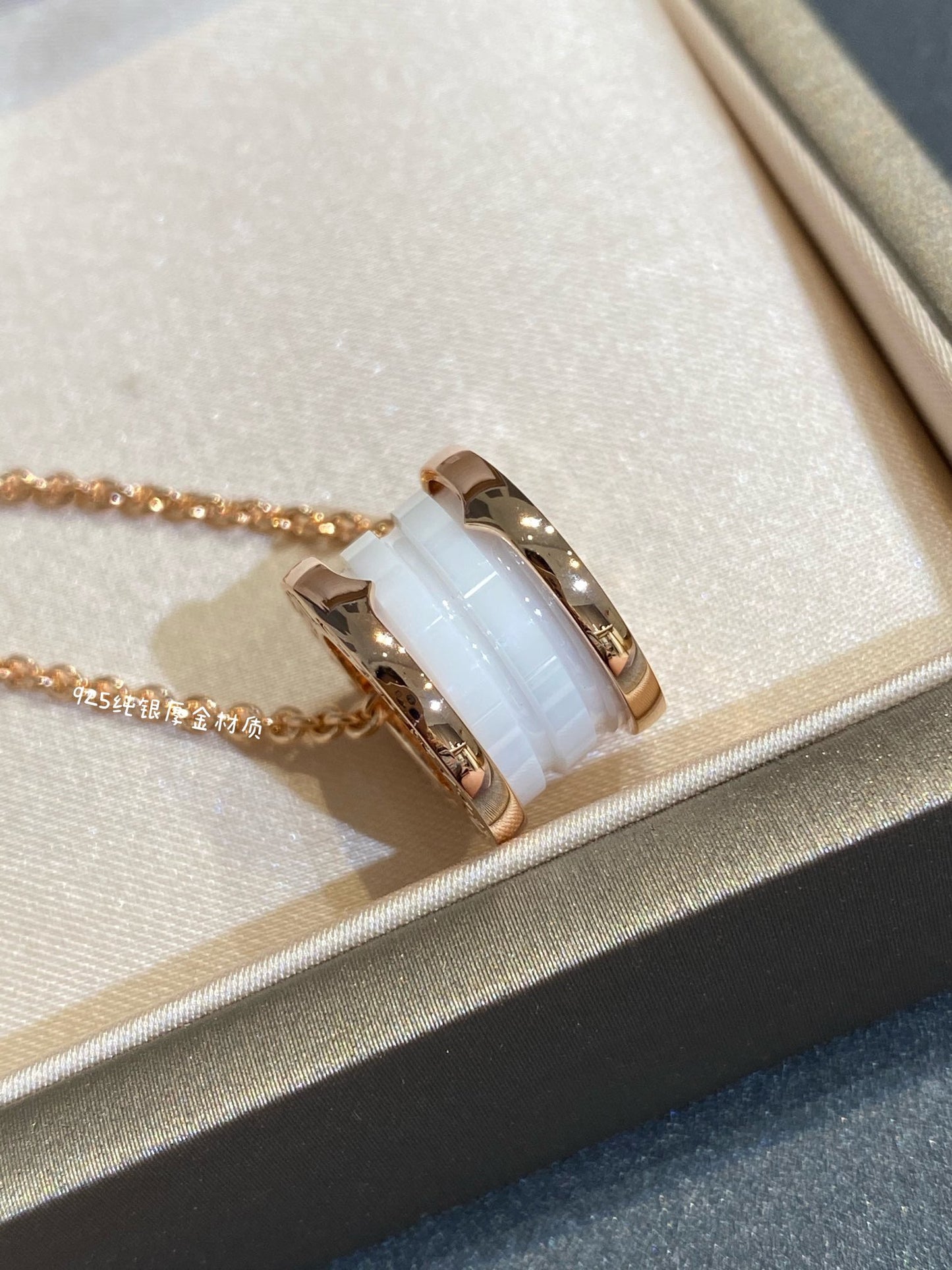 보스 악세사리 / BVLGARI 목걸이