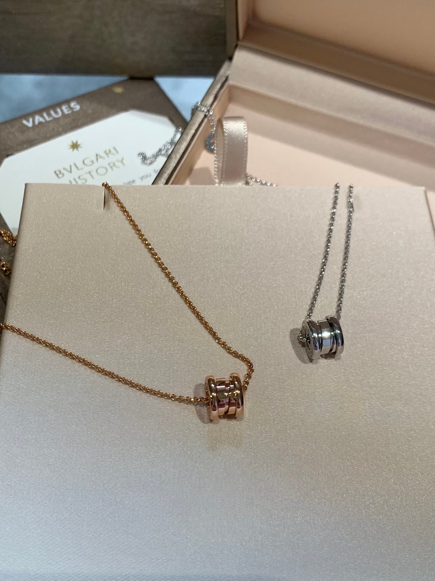 보스 악세사리 / BVLGARI 여성 목걸이