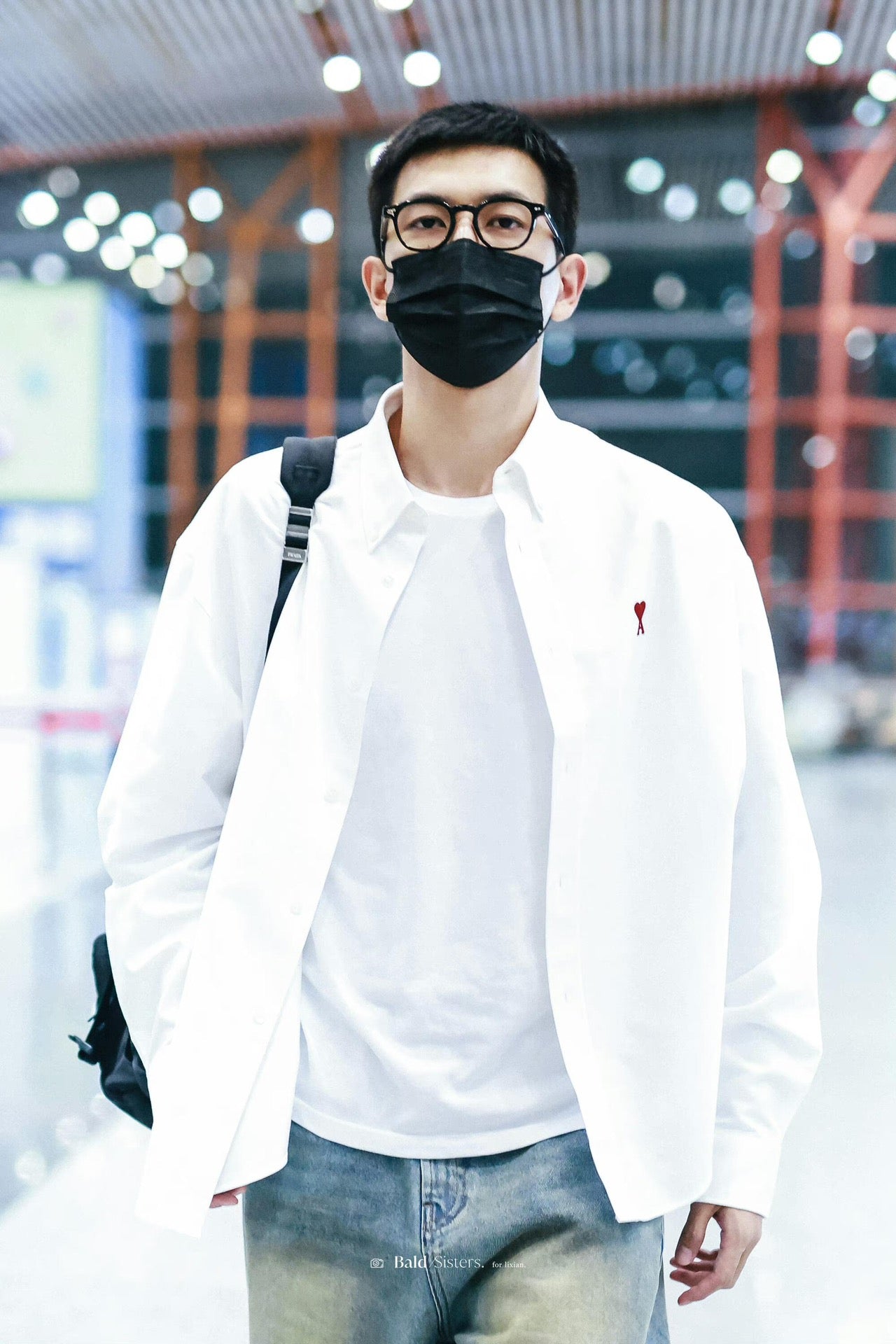 BVG / 아미 남성 여성 하트 자수 셔츠