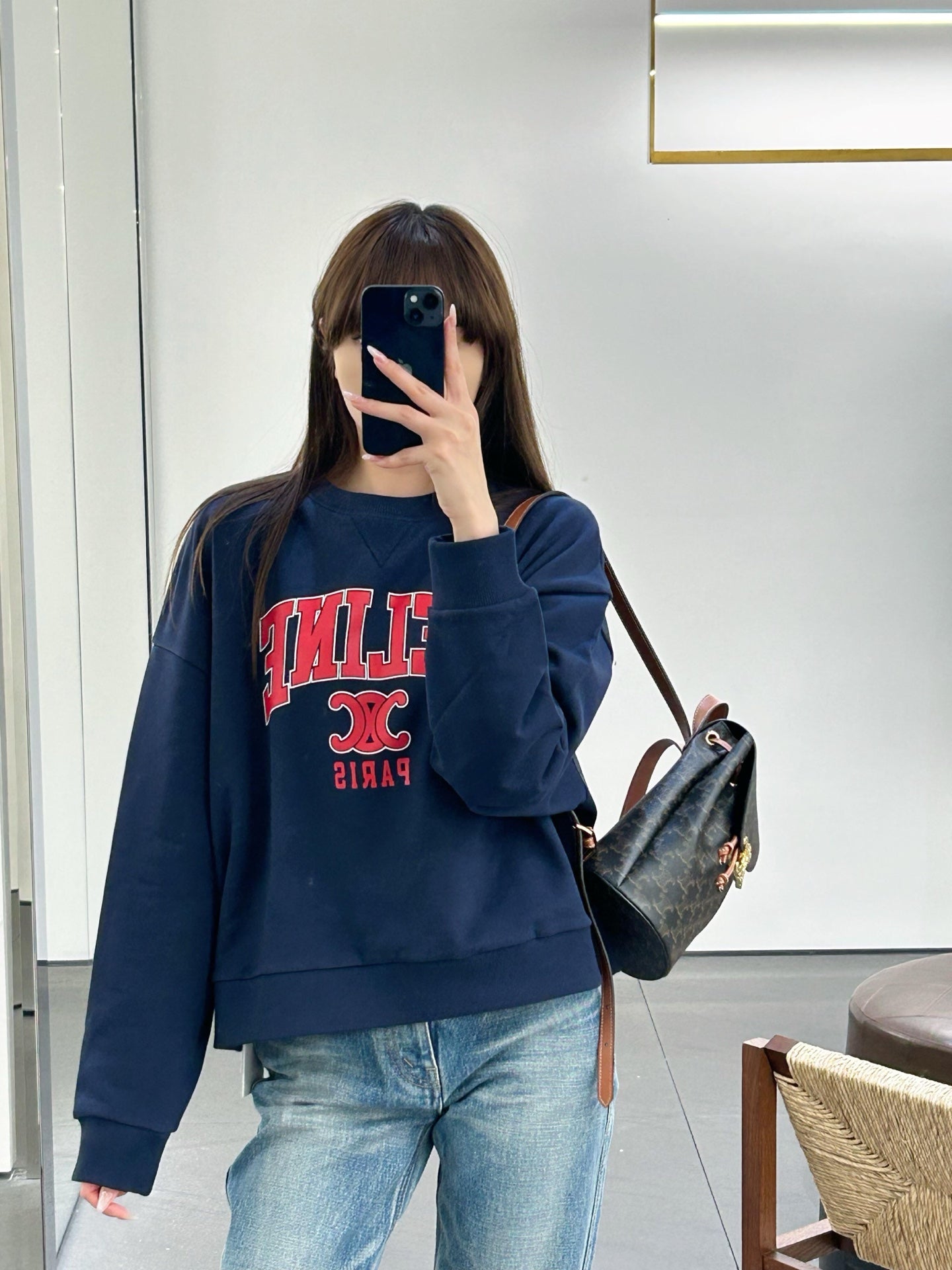 R공장 / 셀린느 여성 기모 맨투맨