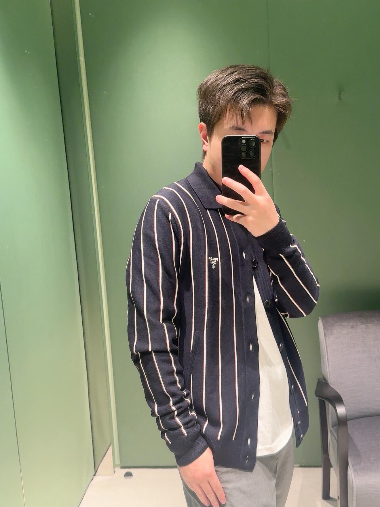 BVG / 프라다 남성 니트