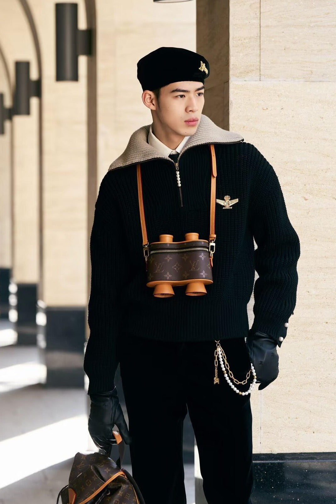 R공장 / 루이비통 남성 여성 반지퍼 니트