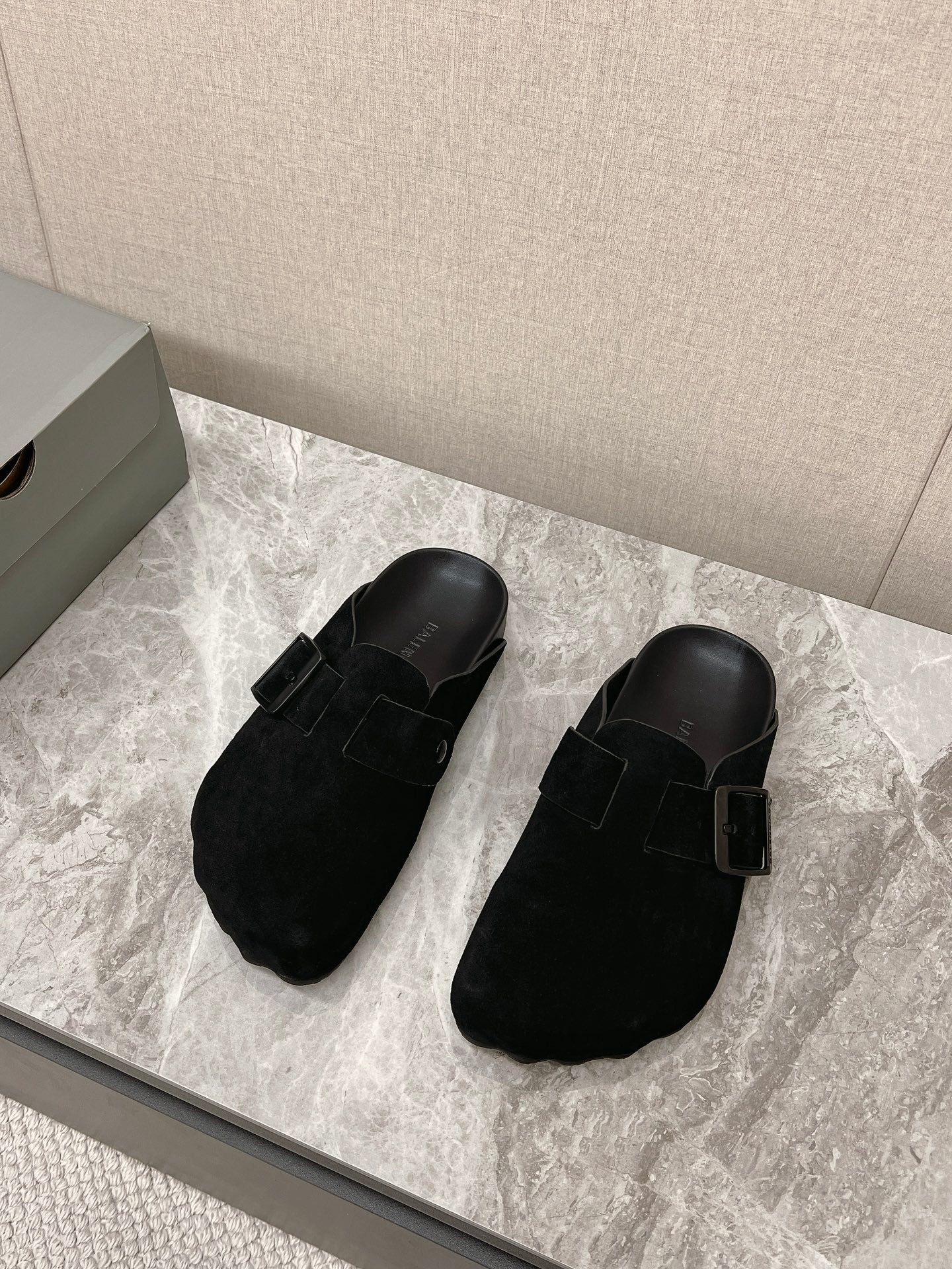 빙 공장 / 발렌시아가 남성 여성 슬리퍼