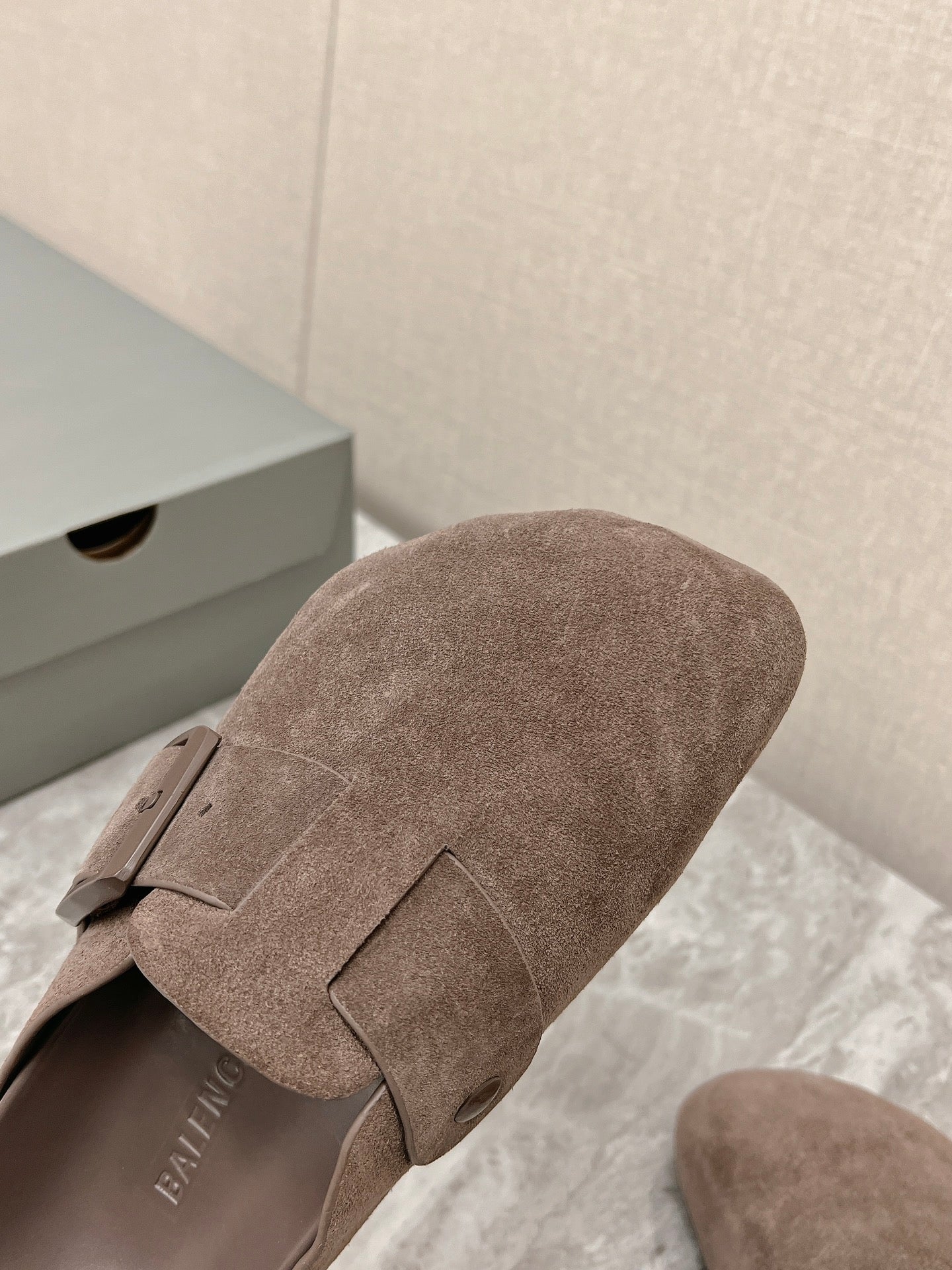 빙 공장 / 발렌시아가 남성 여성 슬리퍼