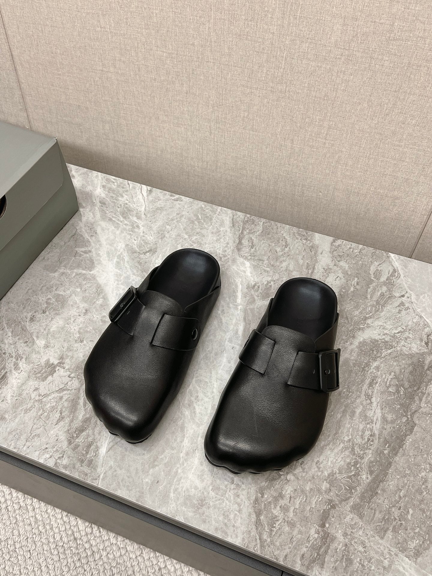 빙 공장 / 발렌시아가 남성 여성 슬리퍼