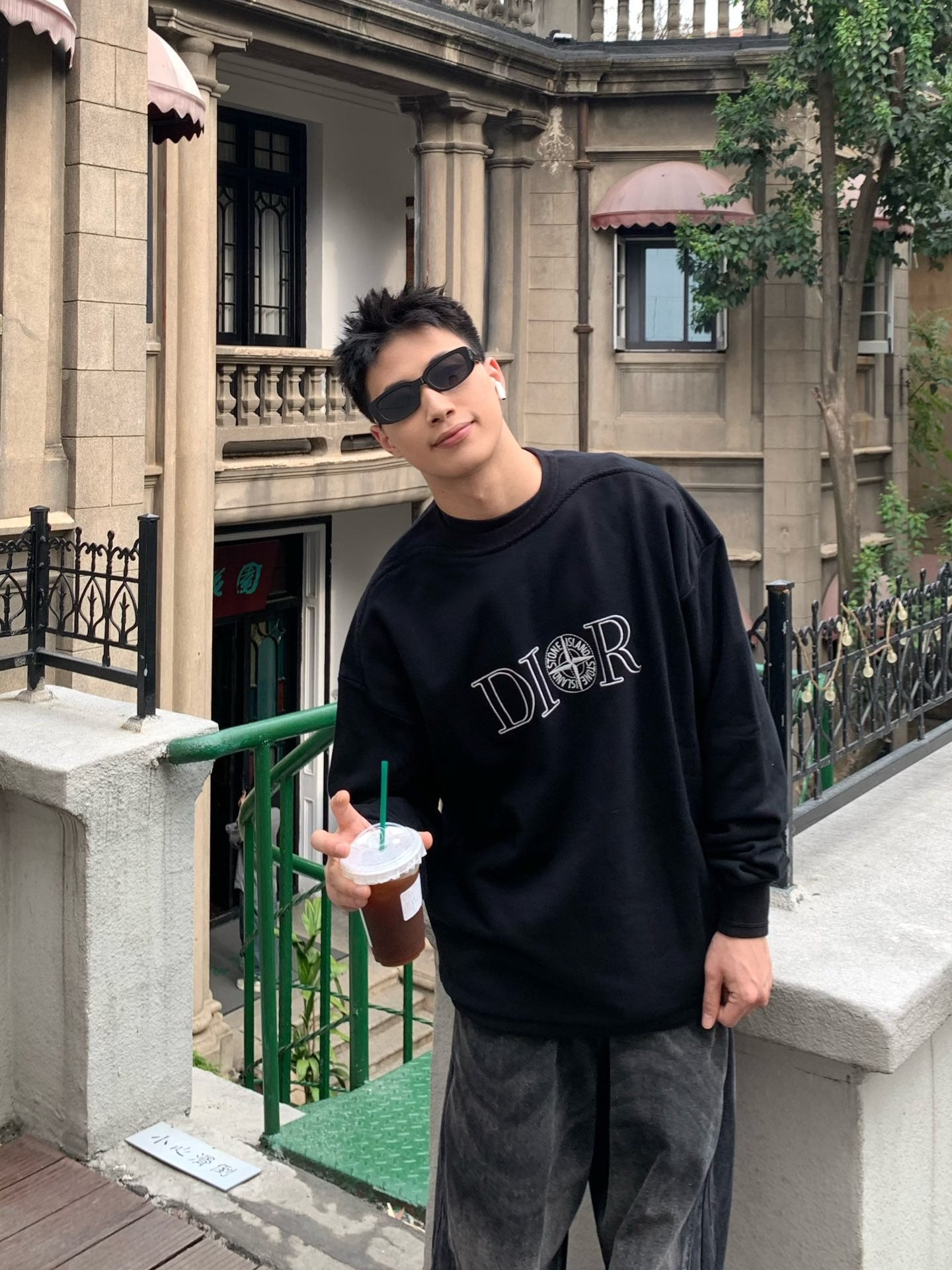 BVG / 디올 남성 여성 후드티