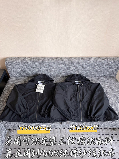 티모 공장 / 로에베 여성 코트