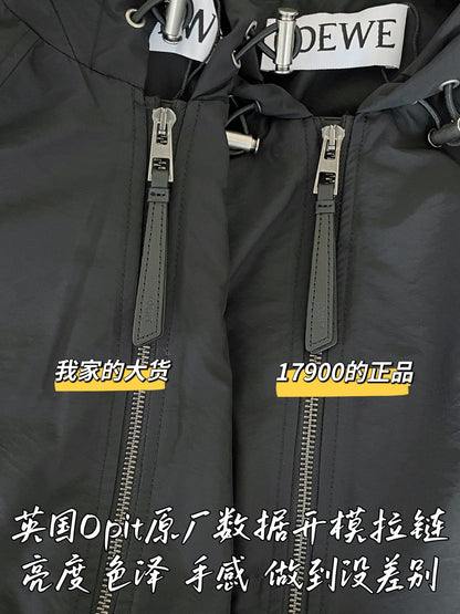 티모 공장 / 로에베 여성 코트