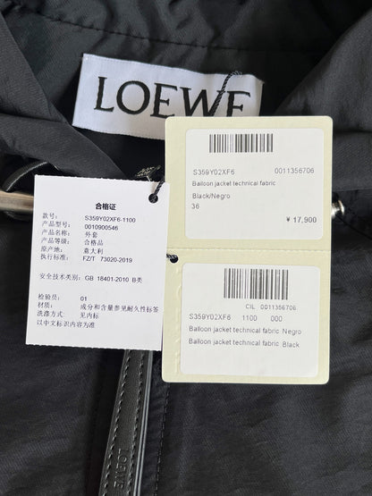 티모 공장 / 로에베 여성 코트
