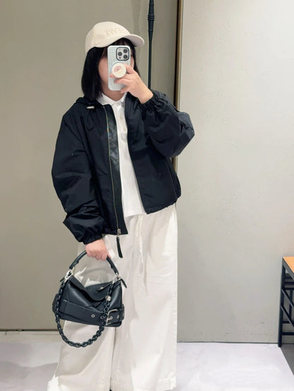 티모 공장 / 로에베 여성 코트