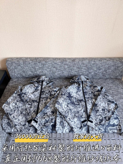 티모 공장 / 디올 여성 코트