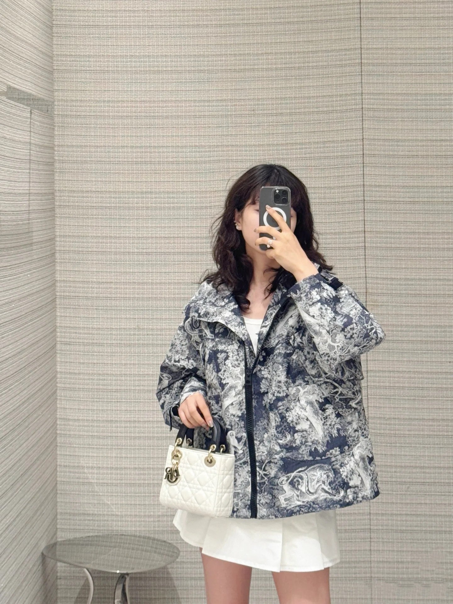 티모 공장 / 디올 여성 코트