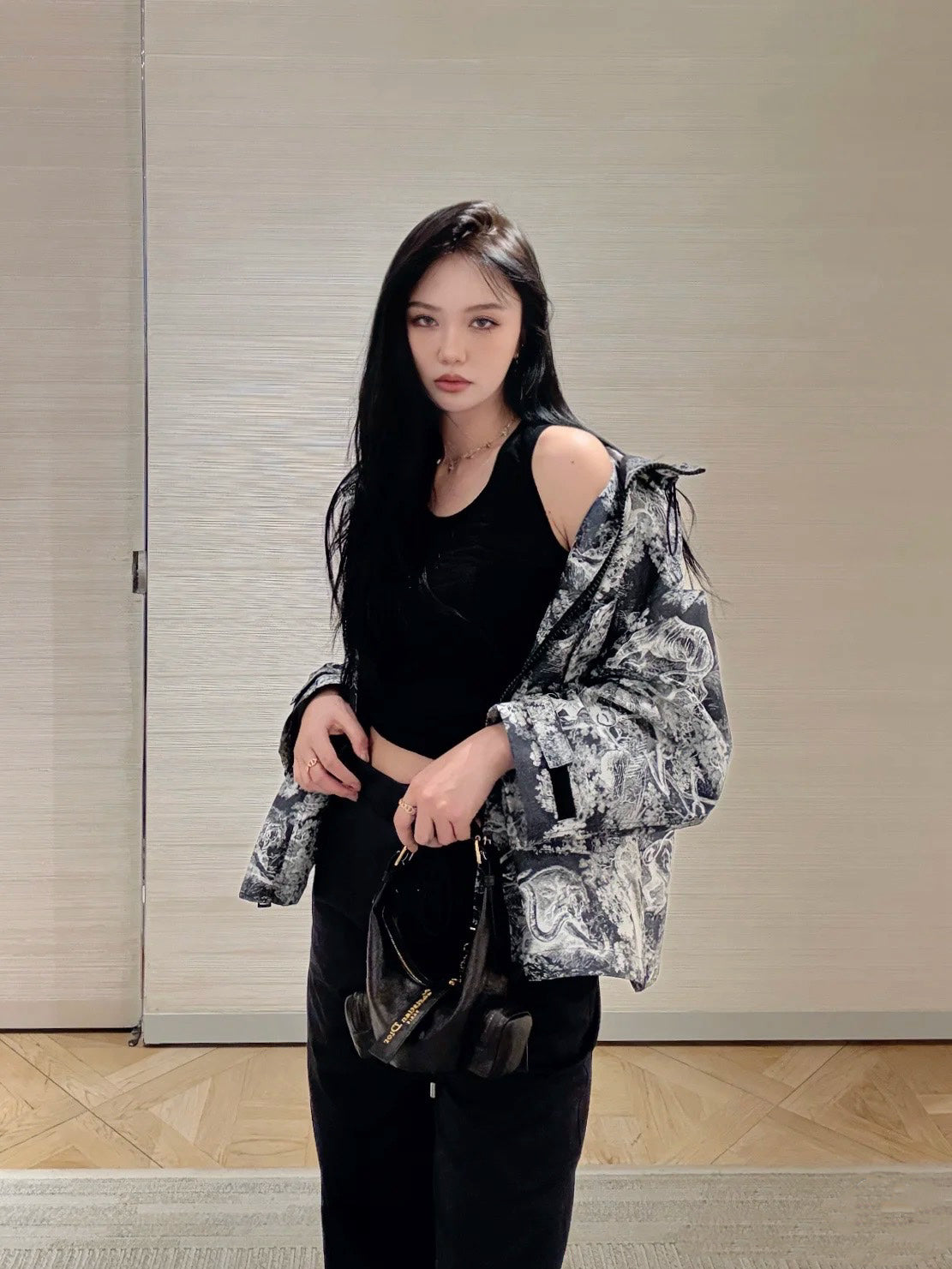 티모 공장 / 디올 여성 코트