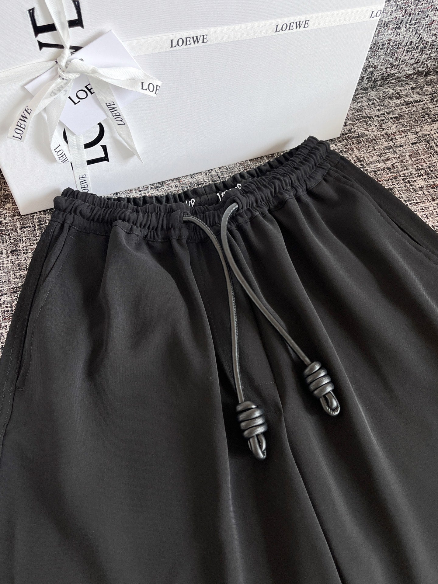 티모 공장 / 로에베 여성 와이드 팬츠