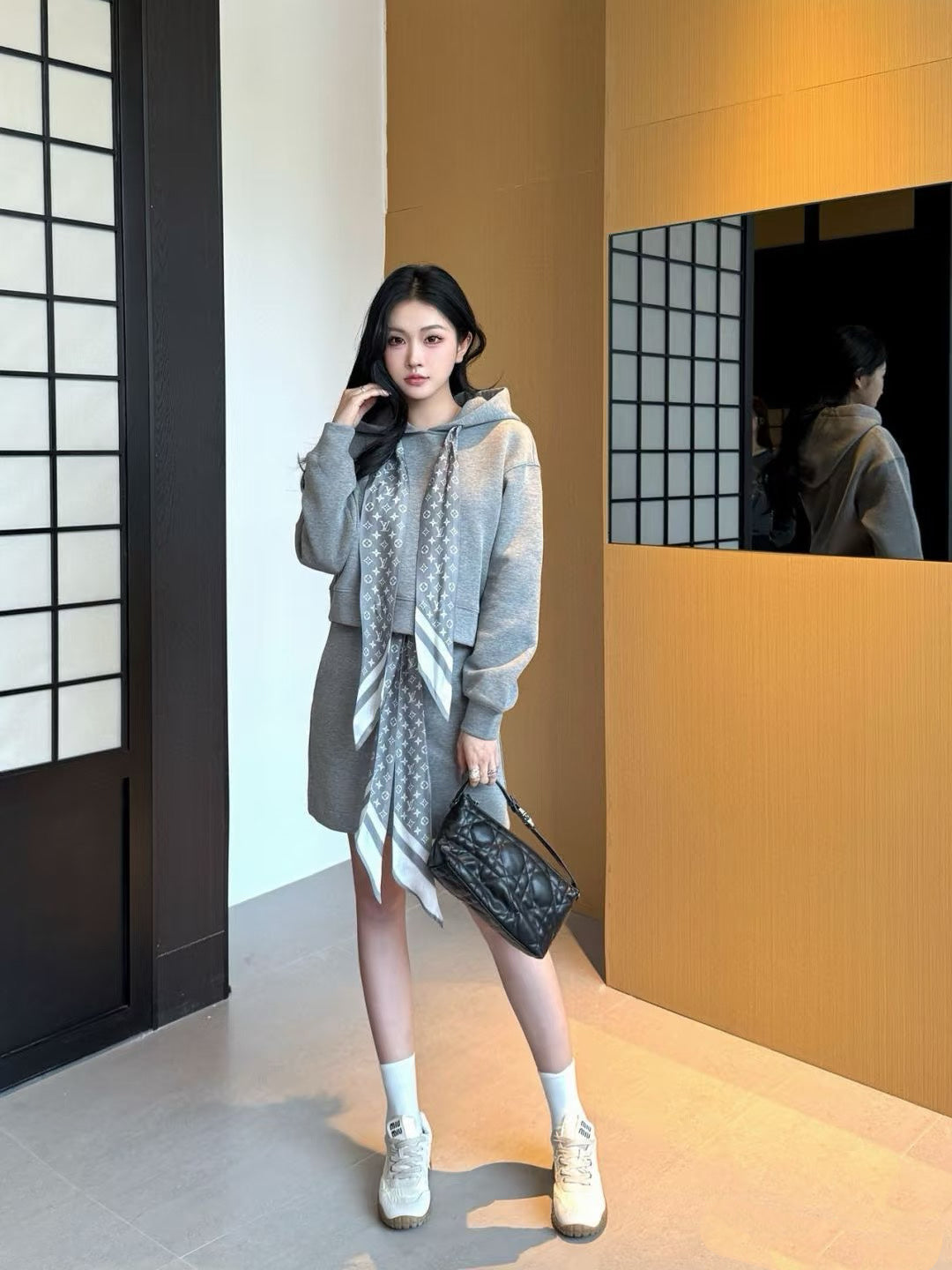 티모 공장 / 루이비통 여성 후드티
