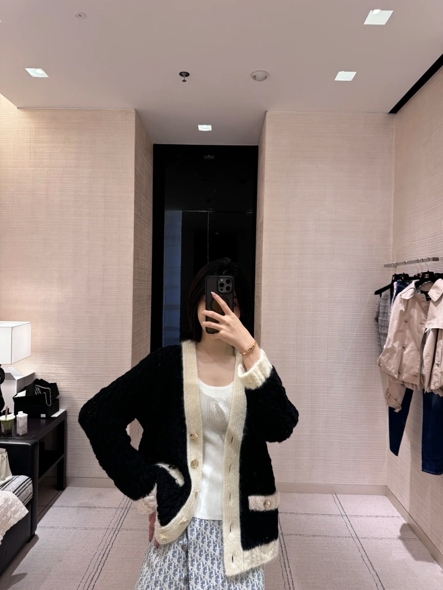 티모 공장 / 샤넬 여성 니트 카디건
