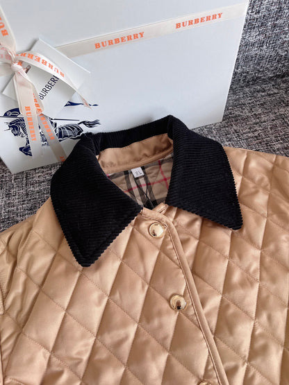 티모 공장 / 버버리 여성 코트