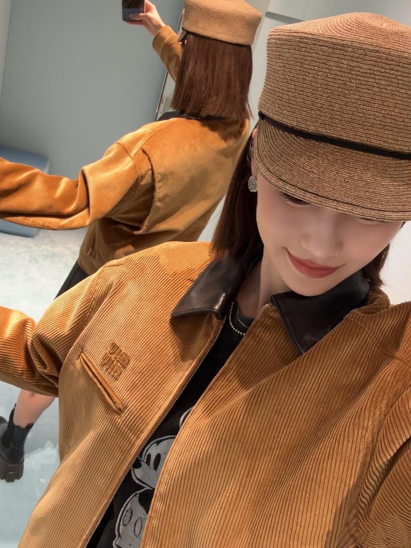 티모 공장 / 미우미우  여성 코트
