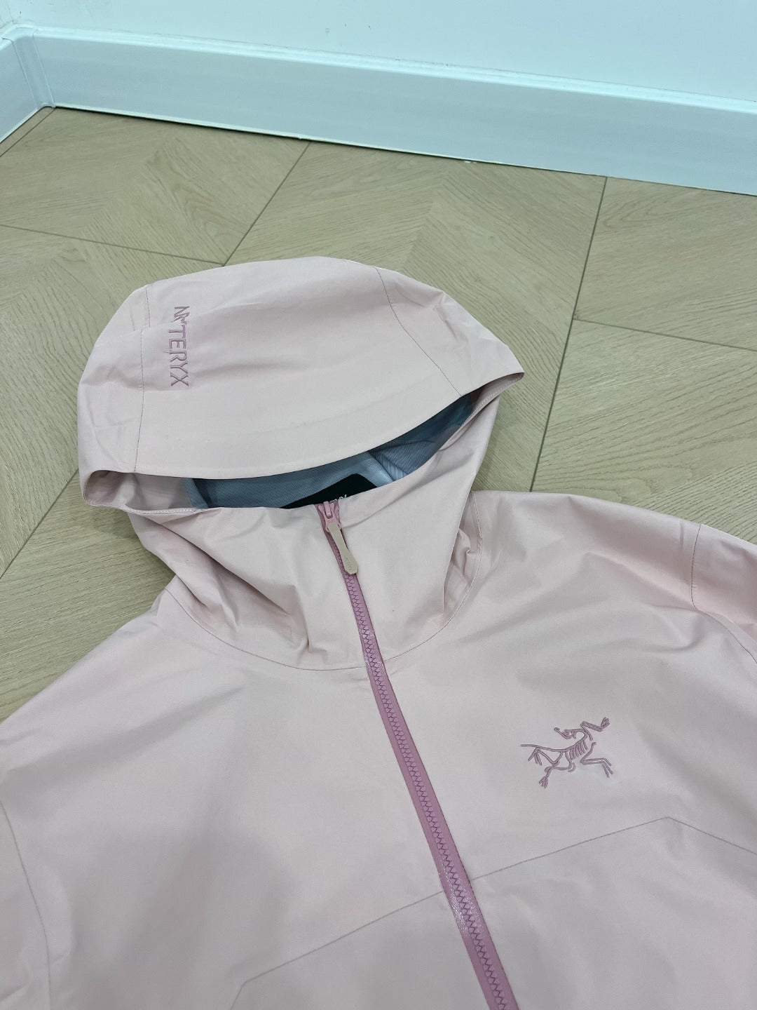 콜라 / 아크테릭스 자켓 , 버드베타시리즈 자켓 하드쉘 자켓